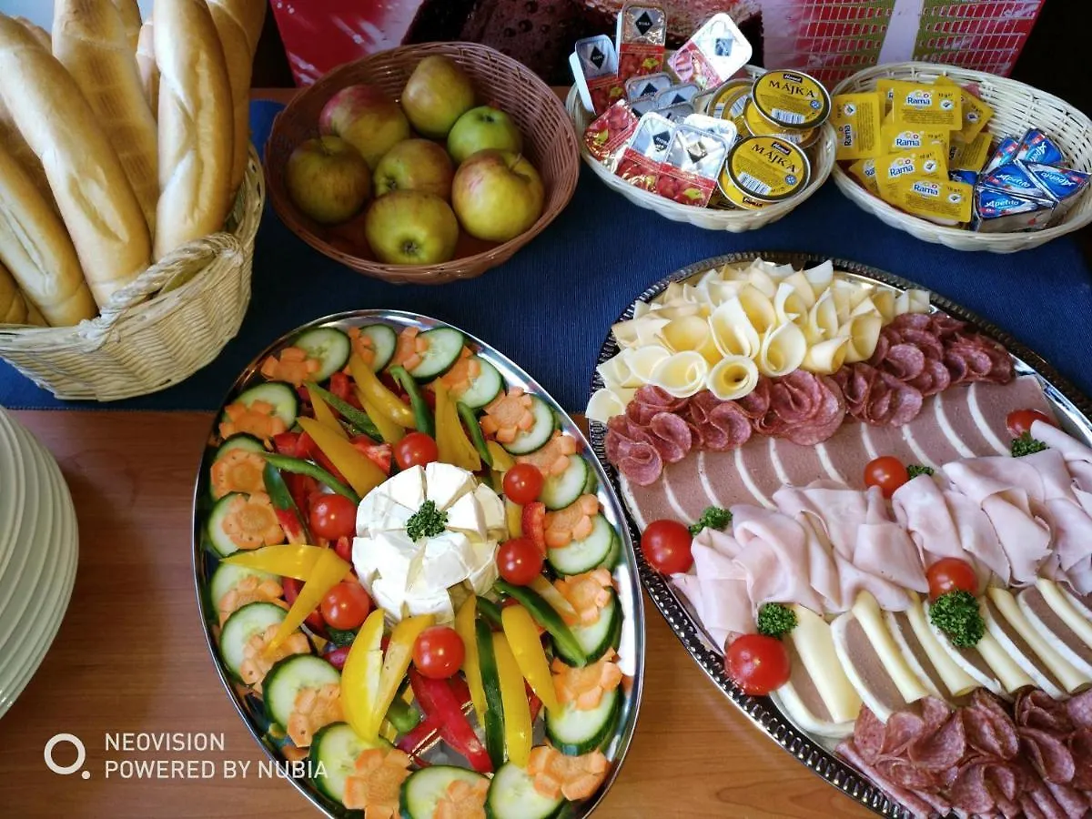 Vendégház Penzion A Restaurace Simanda Prága