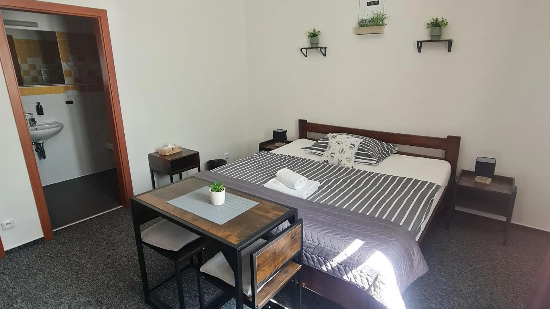 Penzion A Restaurace Simanda Prága 3*,  Csehország