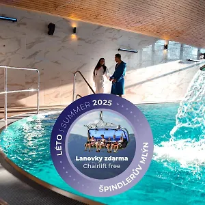 Wellness Astra 4* Špindlerŭv Mlýn